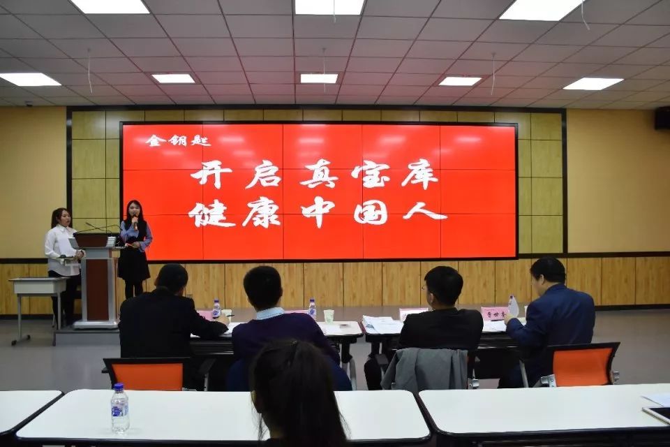 https://mmbiz.qpic.cn/mmbiz_jpg/C1nIVrazMhaS9YH6iaEvvVnbQHu9lMGvictTEjNwru5aicicAf0fAEGibuKSGuk6LjXPUr75uLqRiaerZMnWKXuWNsicQ/640?wx_fmt=jpeg