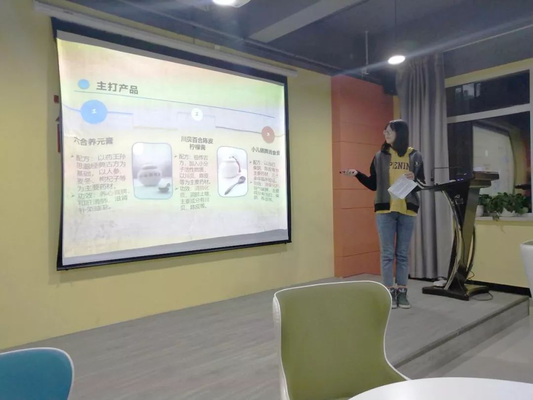 https://mmbiz.qpic.cn/mmbiz_jpg/C1nIVrazMhbZkjLeIhl2I1FDXLjpny49Kl8xIgtu0bpefmQdEd5XxXgUQSME8mPiaJ1NIoEXIriaicIOUSiaECgAJQ/640?wx_fmt=jpeg