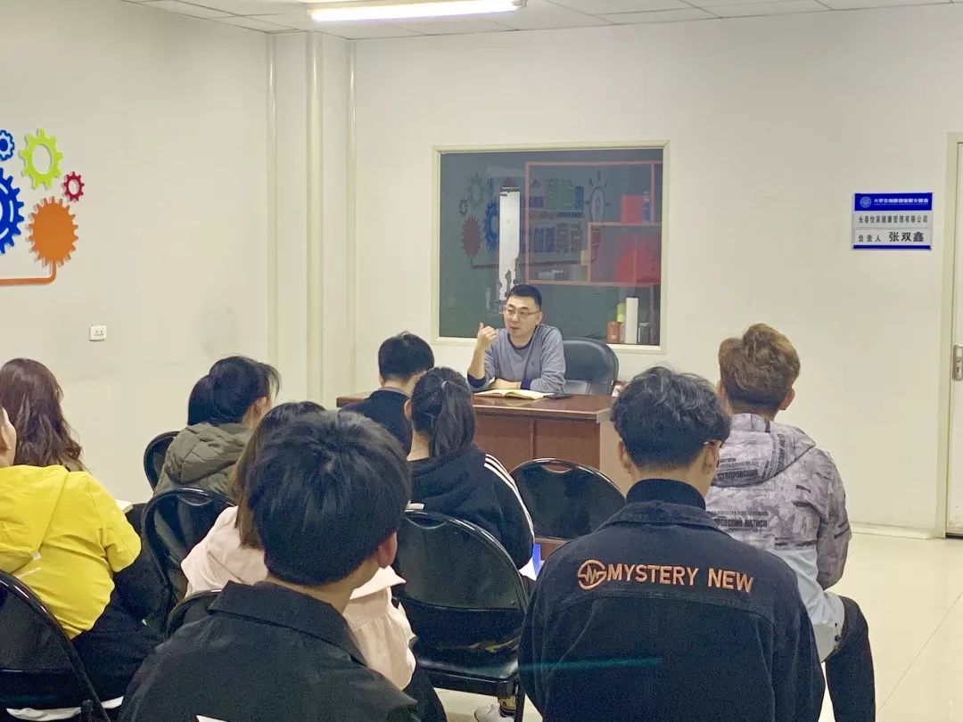 https://mmbiz.qpic.cn/mmbiz_jpg/C1nIVrazMhaWKwXHwR7eFAbRnU6jFiaNHCsu2Nm6VzXbenK0W15GBAfjFysc4rNVGVnogIChtLTCyLdOib3eTEHQ/640?wx_fmt=jpeg