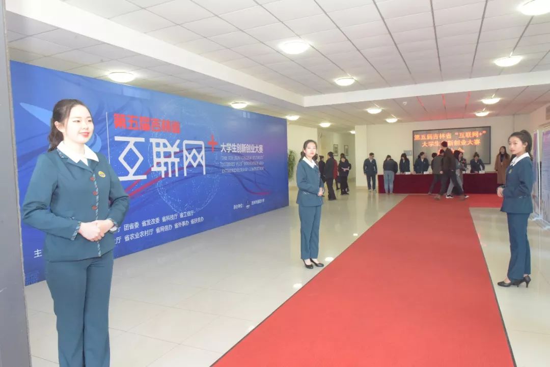 https://mmbiz.qpic.cn/mmbiz_jpg/QCS1AiasU3hFM67dO6798qYenn6RW5WLfIxe7htYA4LNr41QD4Lam0WHl94tUTrE5VDvLCLujOVyCFqrqrvYzuA/640?wx_fmt=jpeg&wxfrom=5&wx_lazy=1&wx_co=1