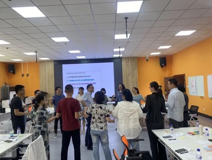 https://mmbiz.qpic.cn/mmbiz_jpg/Uw0GnQwQIql4X4Qo3UcPDicABpHRcZGFy5XAAxGBVIdpRmJTM61FYHt9ohyOIqqcCuT0uHjt0sksGAX6ficFU0NA/640?wx_fmt=jpeg