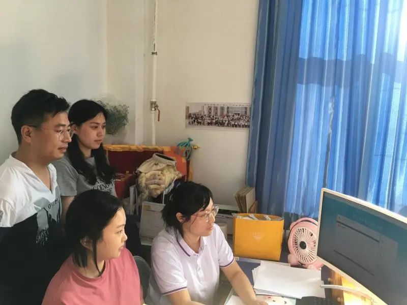 https://mmbiz.qpic.cn/mmbiz_jpg/C1nIVrazMhbWKT1QxT4ShPmuqj6cwictQHwdlPiaRfkoa53FicIGicldeenTWHR5GBtEEMvCzicEMXWvpFicX1WDo59Q/640?wx_fmt=jpeg