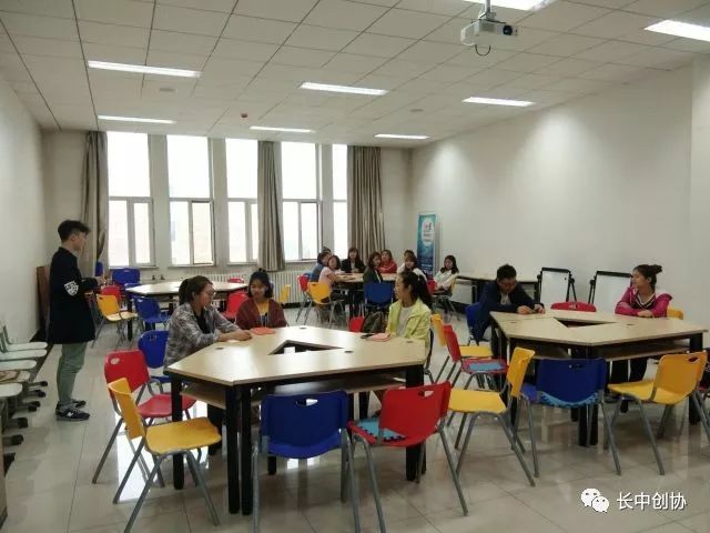 https://mmbiz.qlogo.cn/mmbiz_jpg/C1nIVrazMhY5ic1qtcZe1a5NjmjwJibSKHSwibL1qKyFHWSBkJsoPGSBsfjEh5t2BibuhKXZEzLZjia4MklvlY81FYQ/640?wx_fmt=jpeg